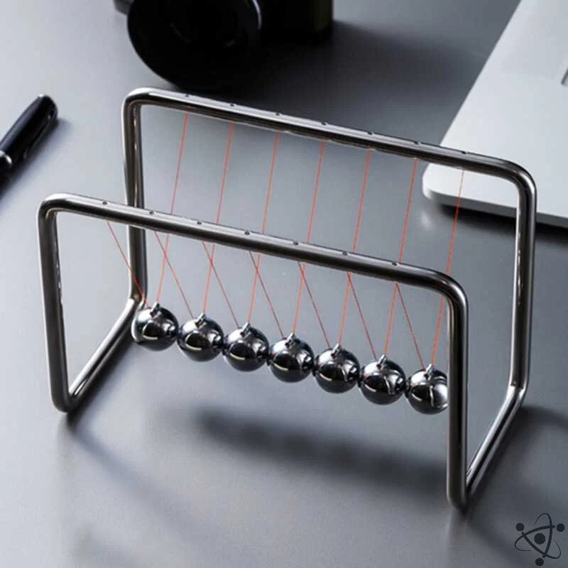 Newton's Cradle Design