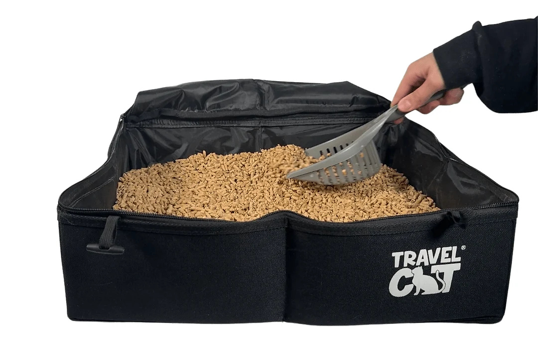 The Porta-Pawty Travel Litter Box – Portable Bathroom for Cats