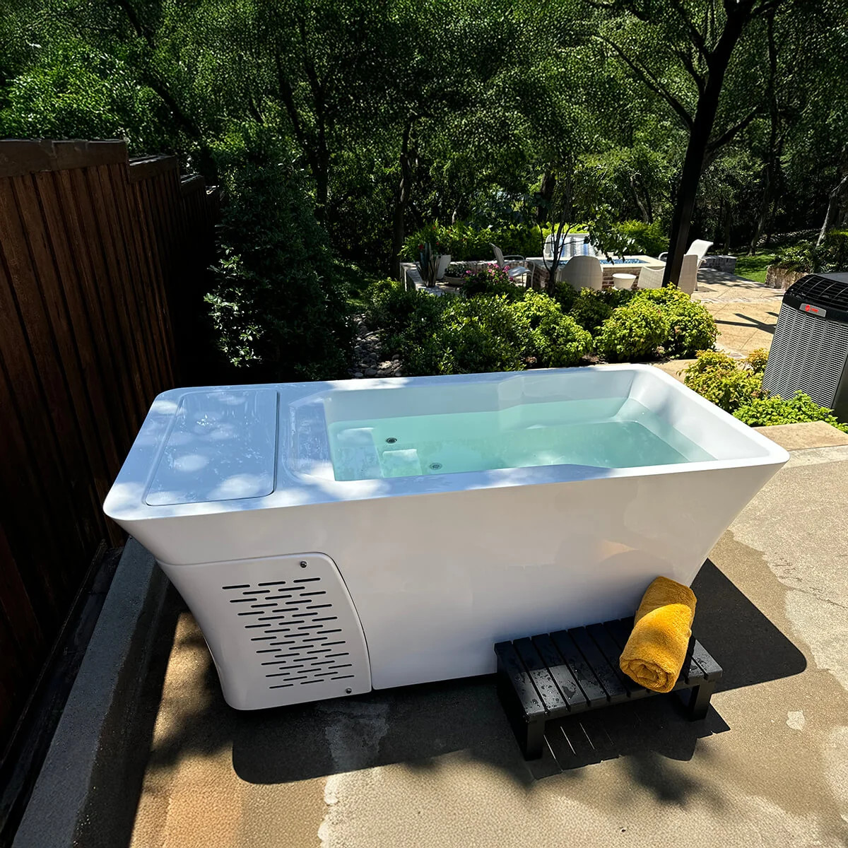 LIFETREND Alta 2 in 1 Hot & Cold Plunge