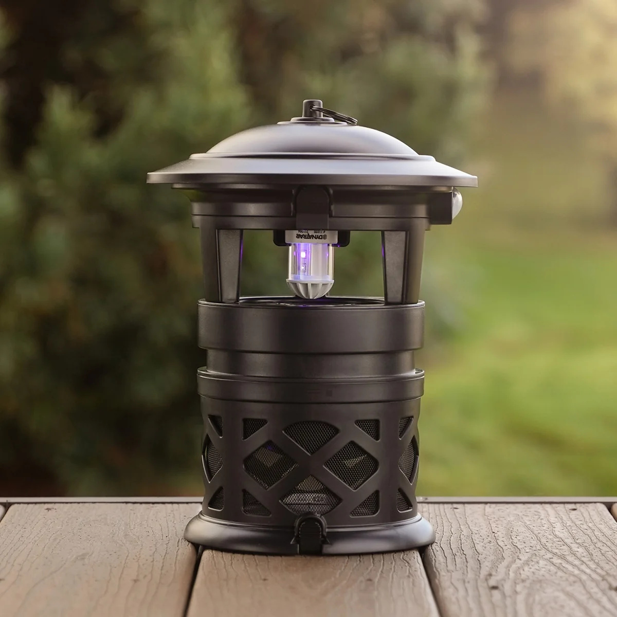 Luxe Half-Acre Flying Insect and Mosquito Trap
