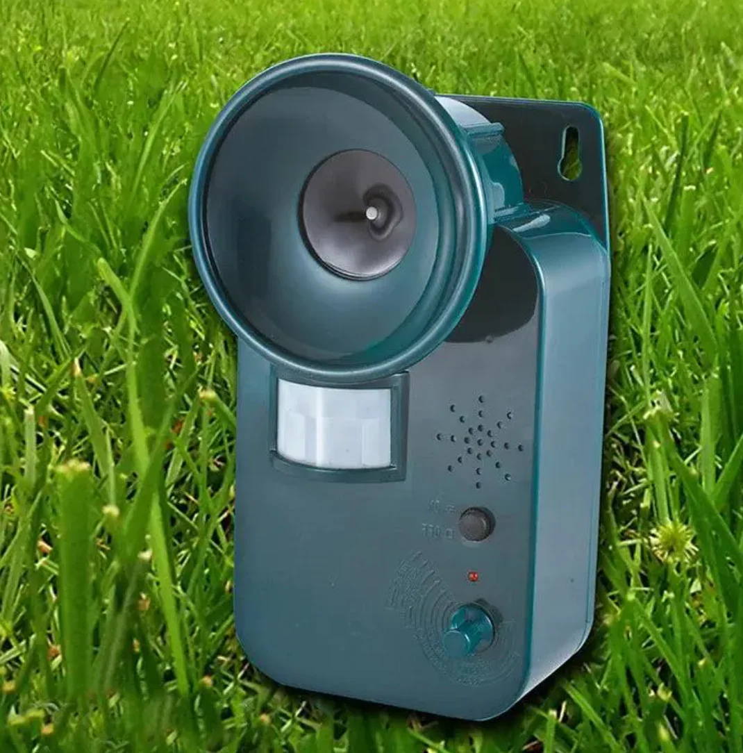 Animal Repeller Ultrasonic Outdoor Cordless 9V DC 5000 Sq Ft Coverage