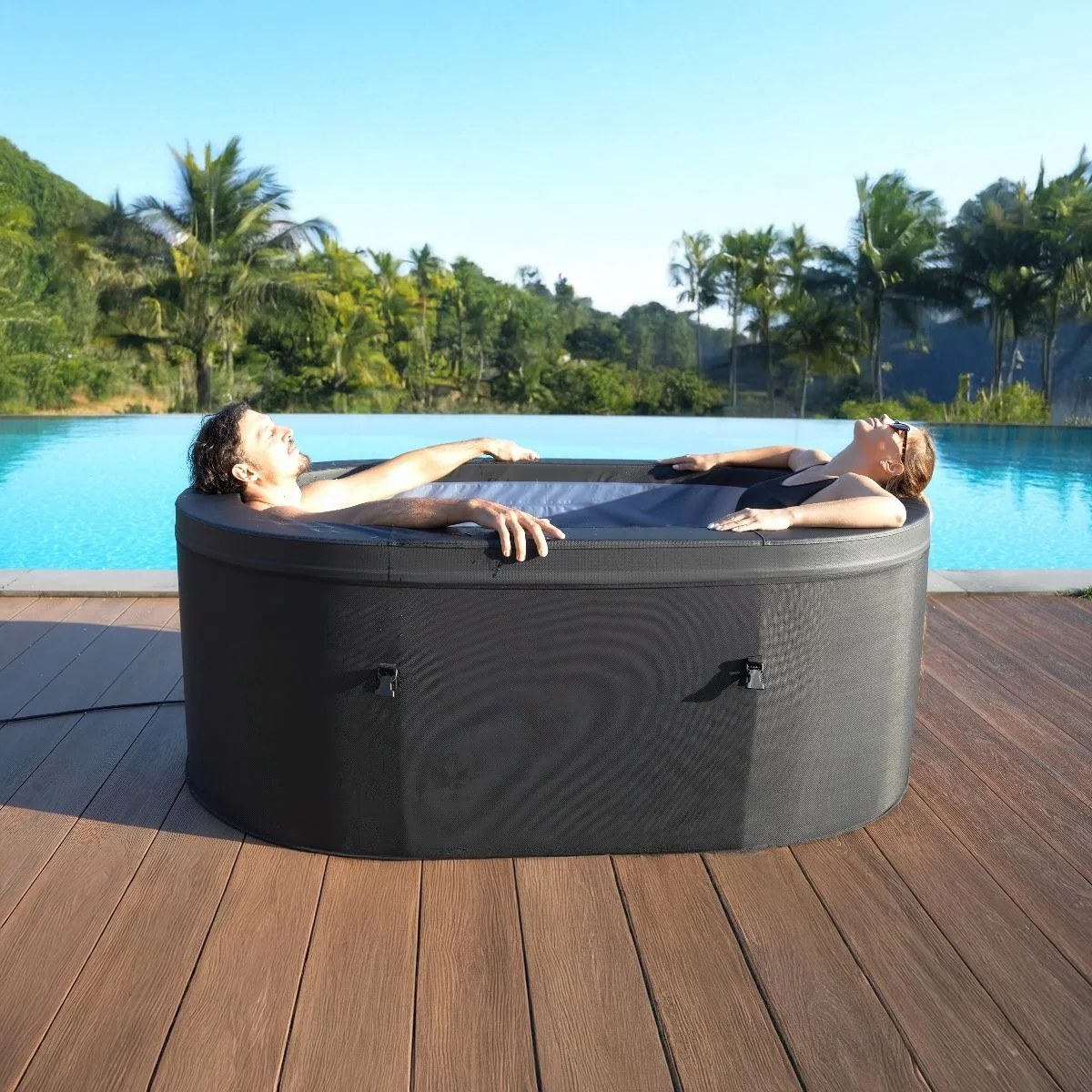 EZLIFE Oval 2-Person Foam Hot Tub