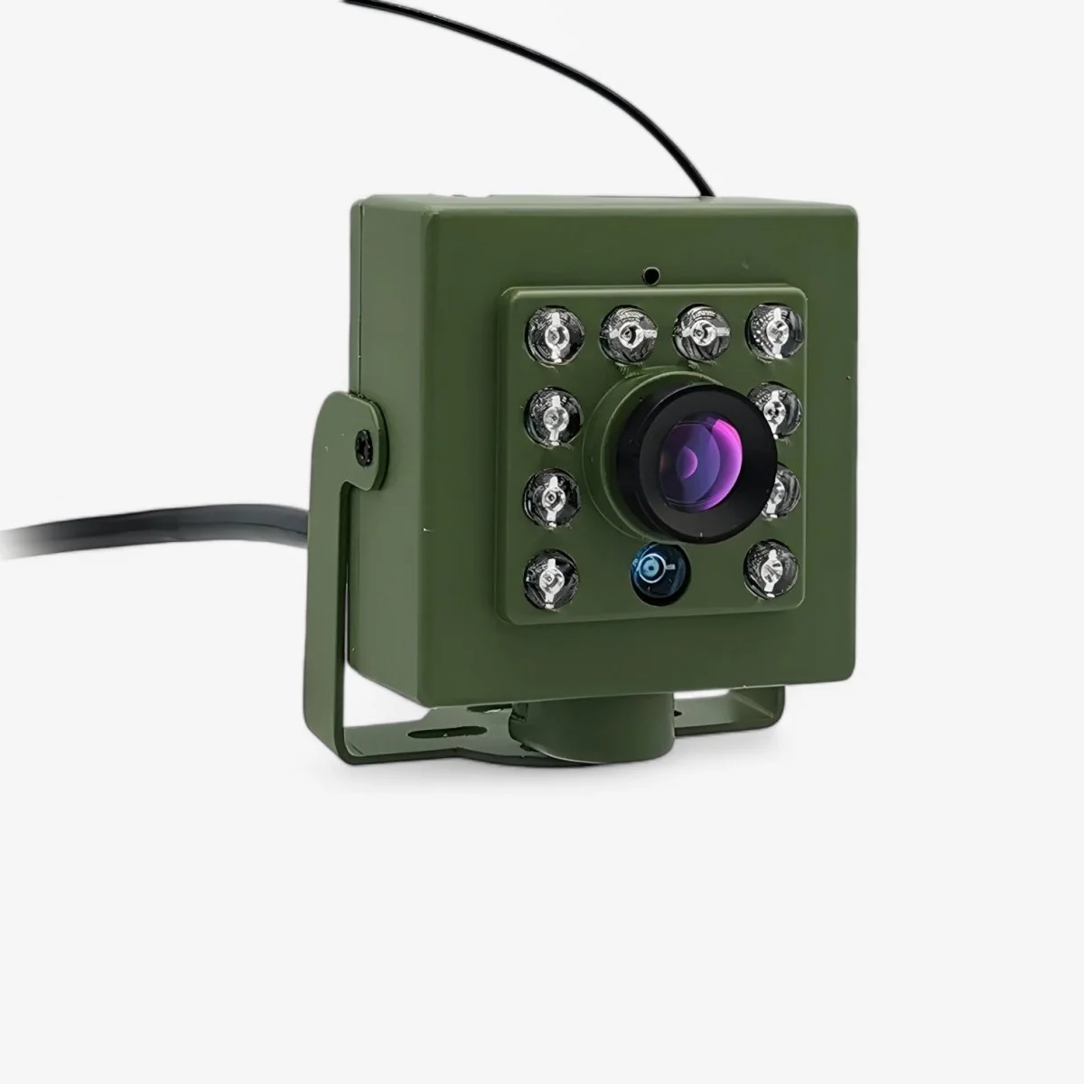 1080p HD weatherproof wildlife camera with night vision. motion detection. and remote access