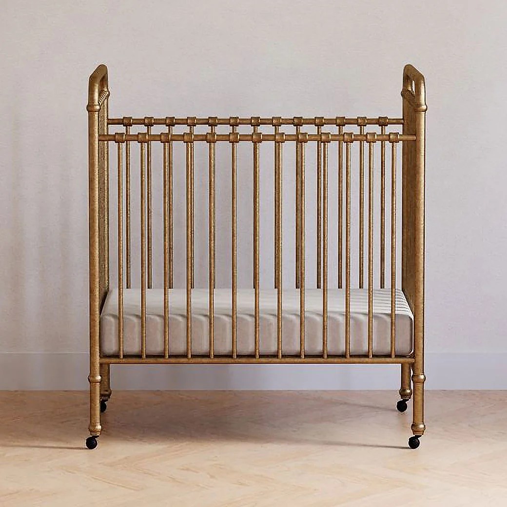 Abigail 3-in-1 Convertible Mini Crib